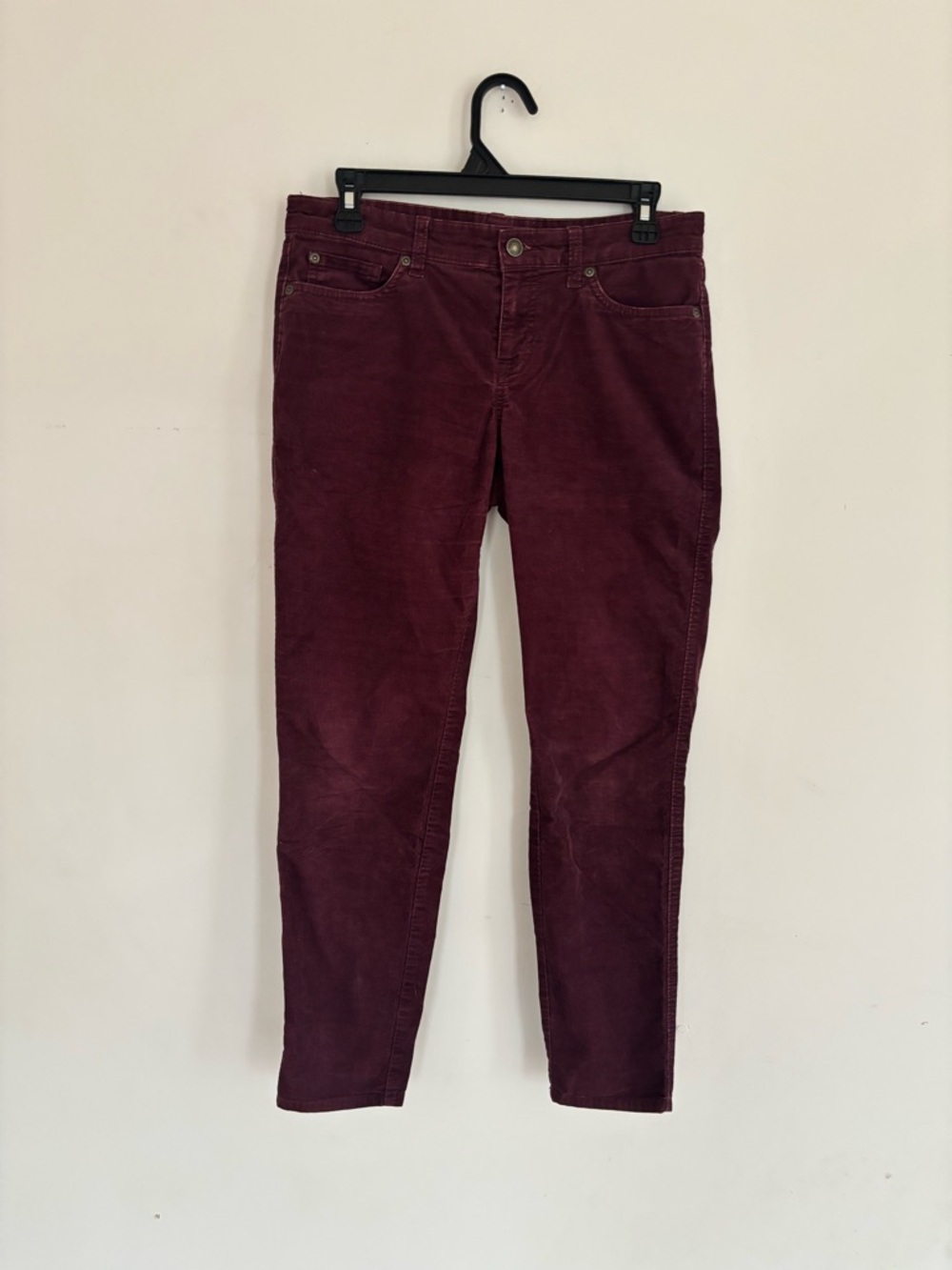 GAP Premium Skinny Corduroy Pants Burgundy Wine Size 4